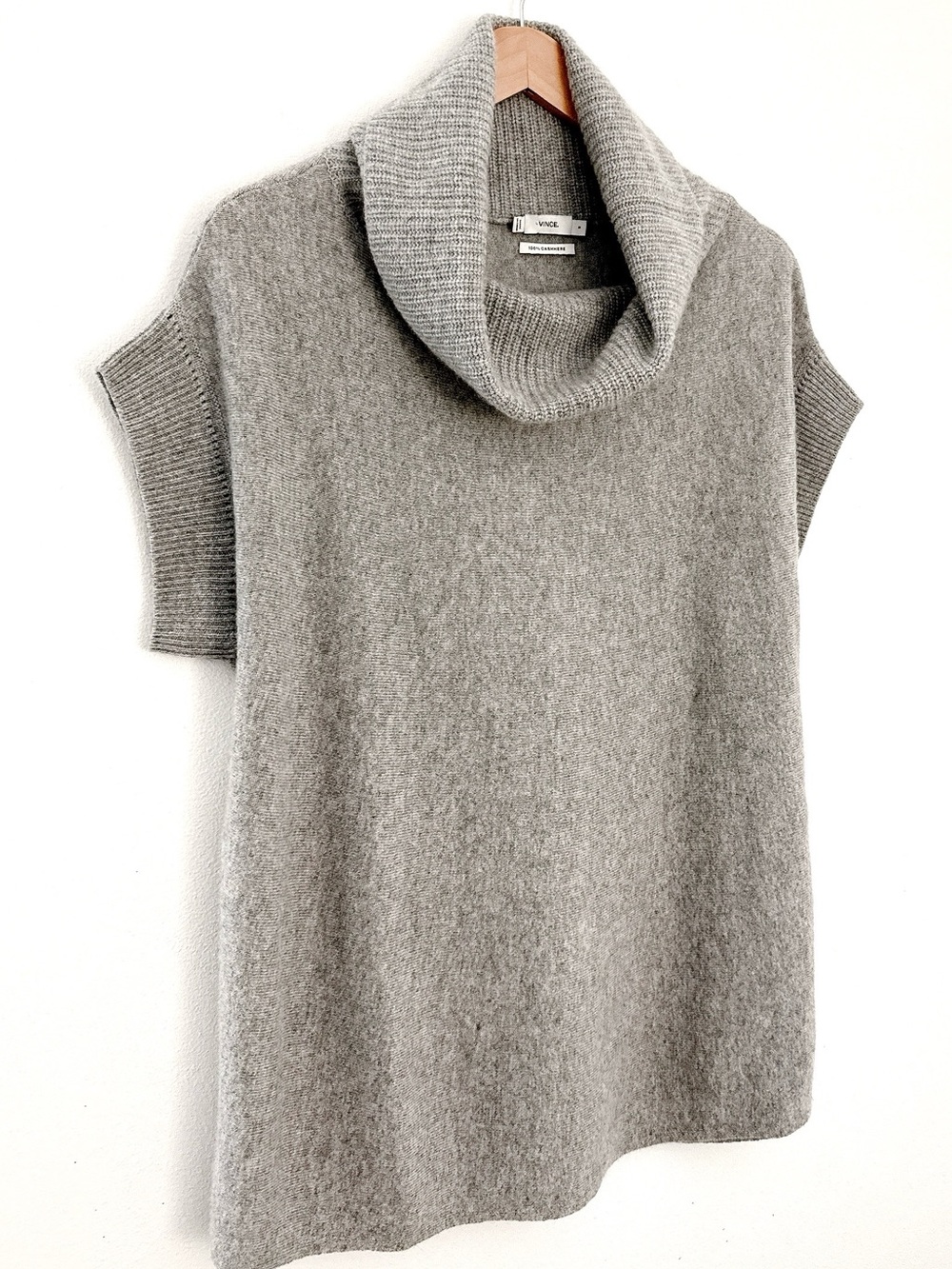 Vince 100% Cashmere Sweater Oversized Gray Cowl Neck Short Sleeve Minimalist - Picture 2 of 9